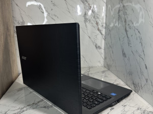 Laptop Acer E15 SSD 500GB/4GB Ram