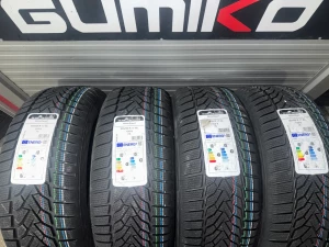 235/55R17 UNIROYAL WINTEREXPERT 235 55 17 235/55 R17 DOT3525