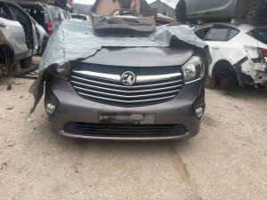 Opel vivaro 1.6 bi turbo 2017g dijelovi