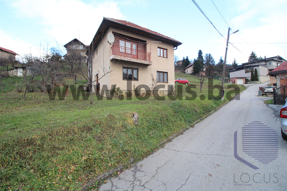 LOCUS: Kuća na parceli 2.153m2, Briješće, Novi Grad photo 4