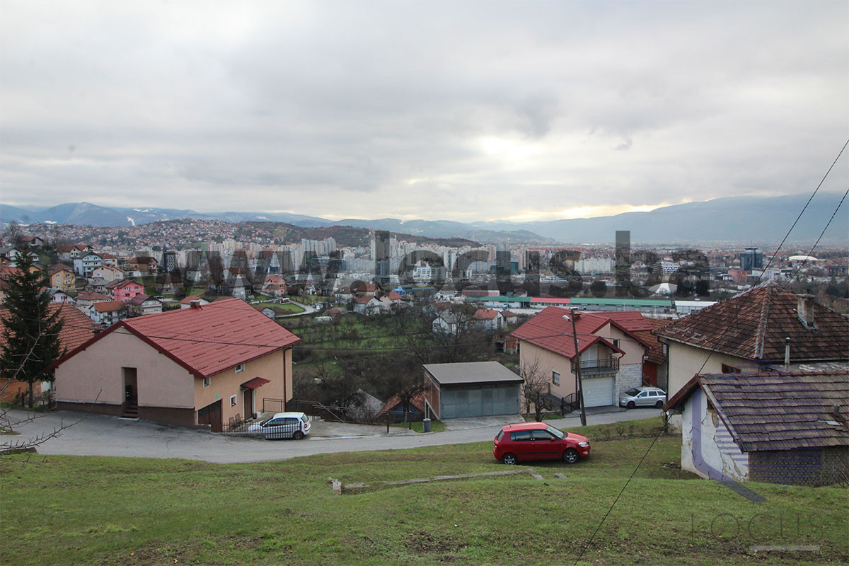 LOCUS: Kuća na parceli 2.153m2, Briješće, Novi Grad 15
