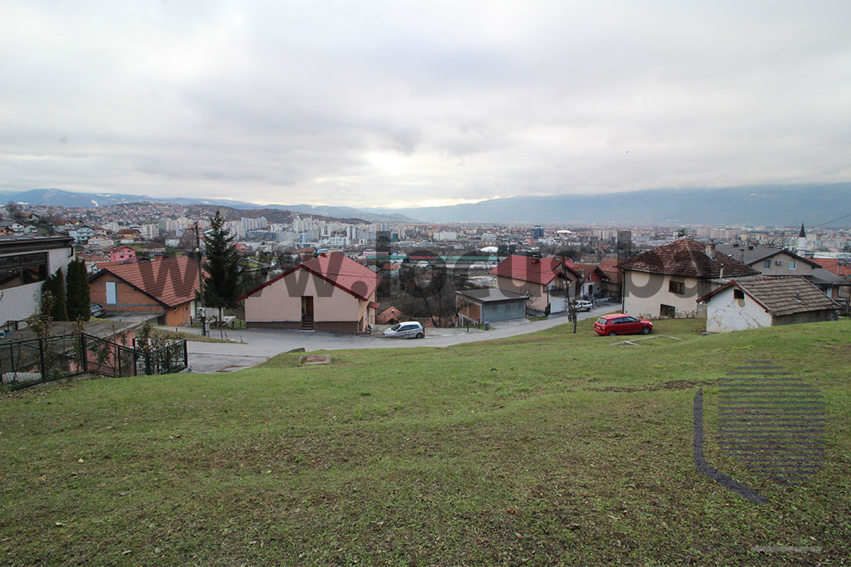 LOCUS: Kuća na parceli 2.153m2, Briješće, Novi Grad 16