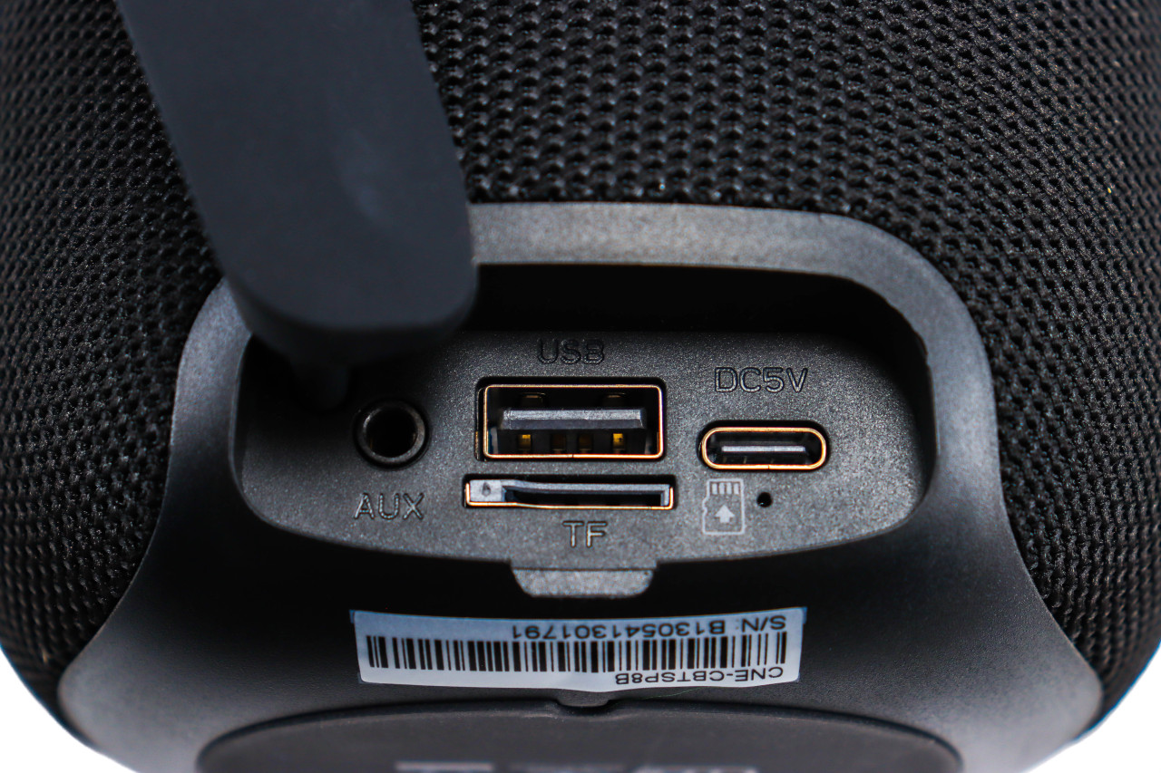 Bluetooth zvučnik Canyon BSP-8 10W crni DOPER
