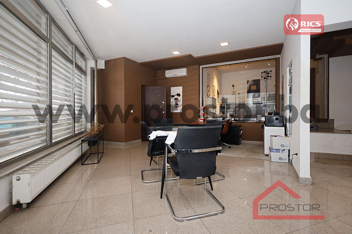 PROSTOR izdaje: Poslovni prostor, 65m2, Velešići 3
