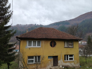 Prodajem stan povoljno useljiv Kraljeva Sutjeska Kakanj klima photo 4