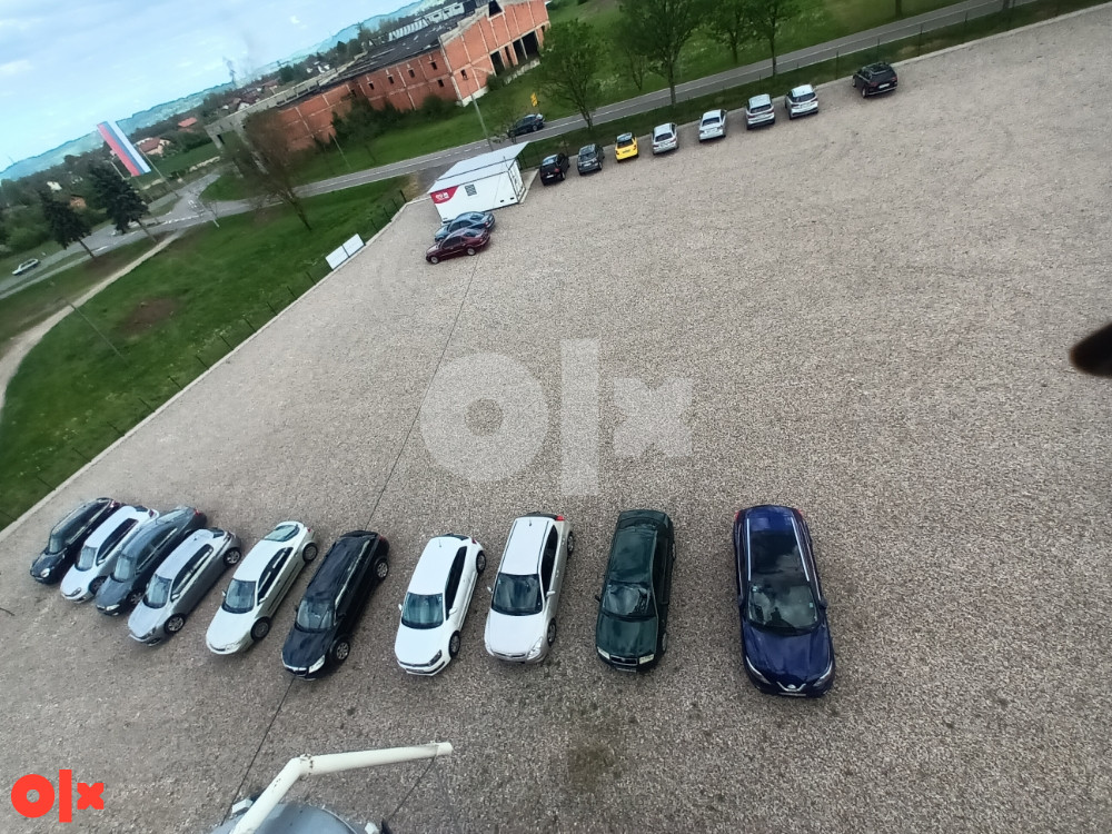 PARKING AERODROM BANJA LUKA MAHOVLJANI BANJALUKA 15