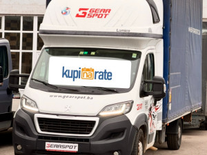 Kamion Kombi Peugeot Boxer Cerada