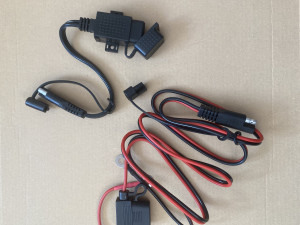 Punjač za mobitele za motore i kvadove i sl