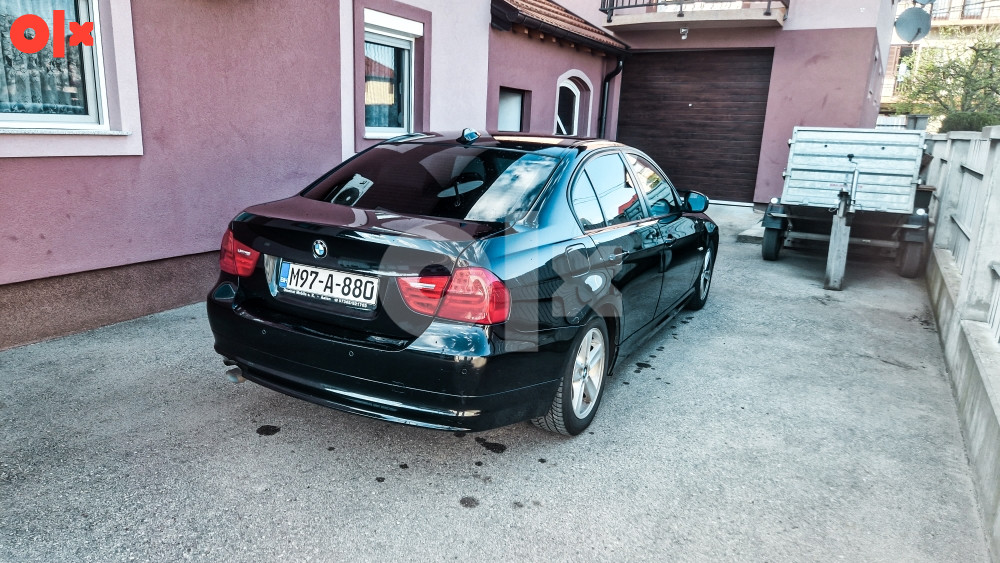 BMW E90 318d - 2011
