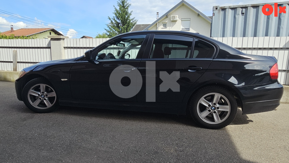 BMW E90 318d - 2011