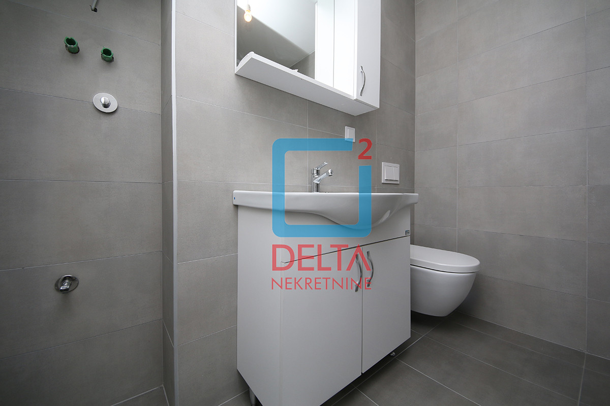 AKCIJA! Trosoban stan sa balkonom / 90m2 / Poljine Hills 11
