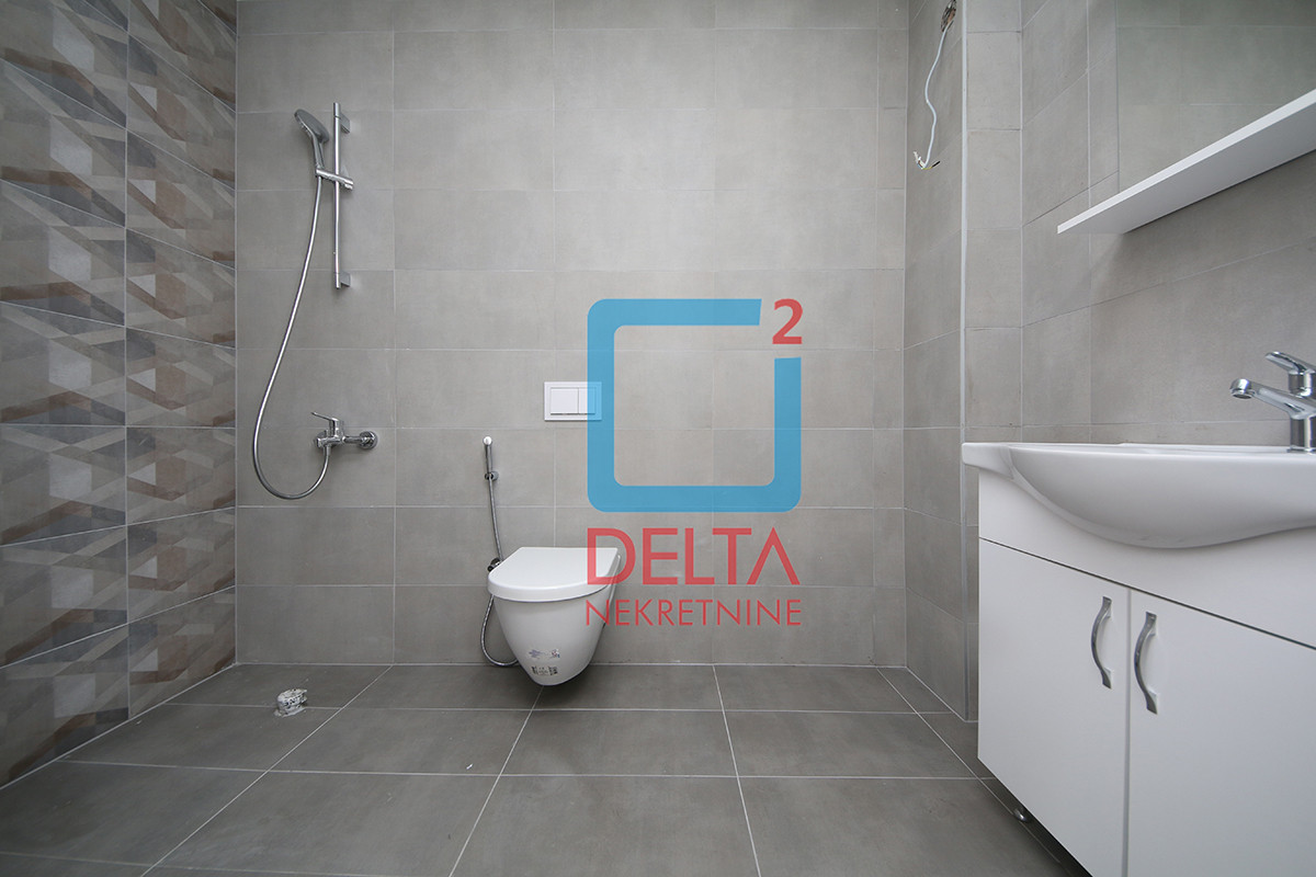 AKCIJA! Trosoban stan sa balkonom / 90m2 / Poljine Hills 13