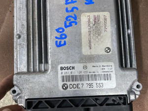 Racunar motora bmw e60 e61 525d ecu