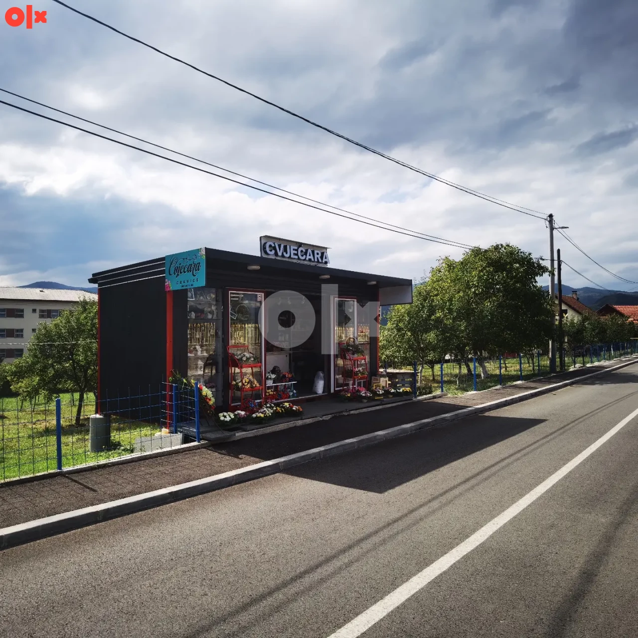 Prordajni objekat kiosk trafika doner  vikendica Zenica 15m2