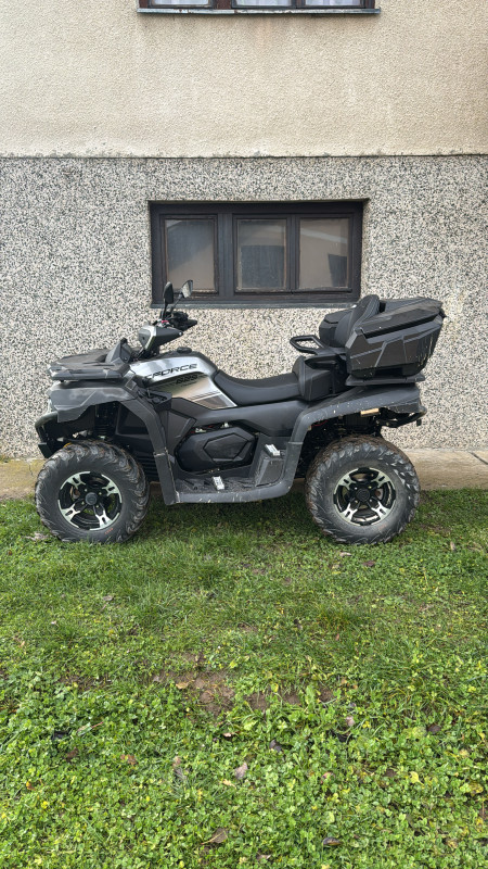 Quad cfmoto 625 (servo, grijaci rucki i sjedista, kofer)