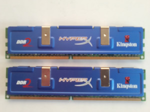 Ram Memorija Kingston sa hladnjacima ukupno   4 km