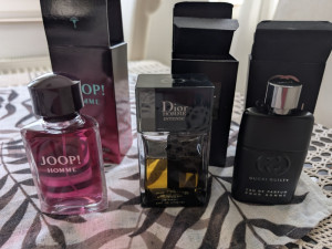 Prodajem 3 original parfema!!