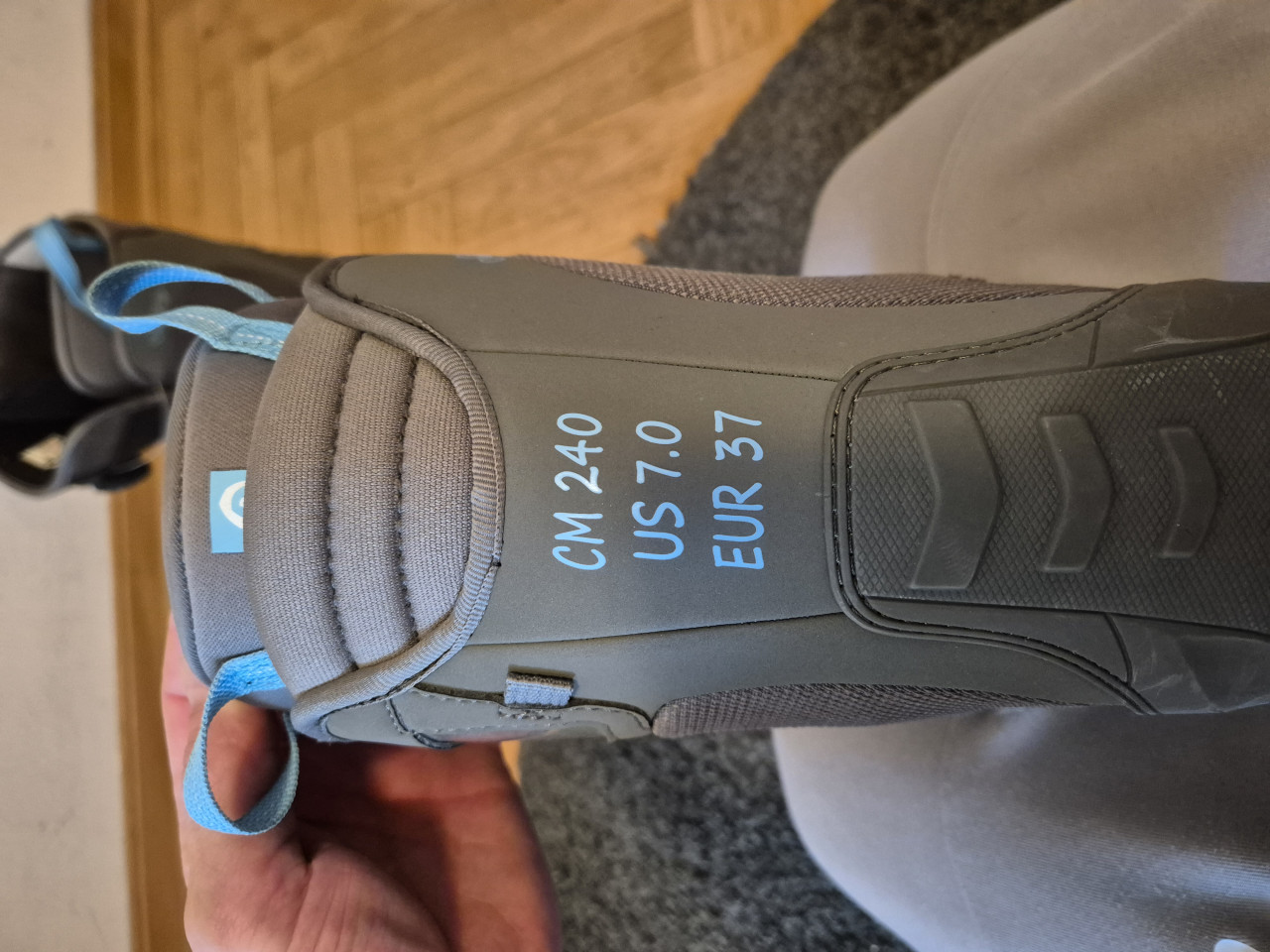 Snowboard buce 37