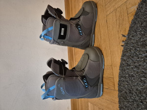 Snowboard buce 37