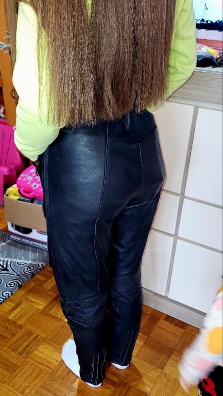 Hlače za motor kožne tregerima kožne 38 broj