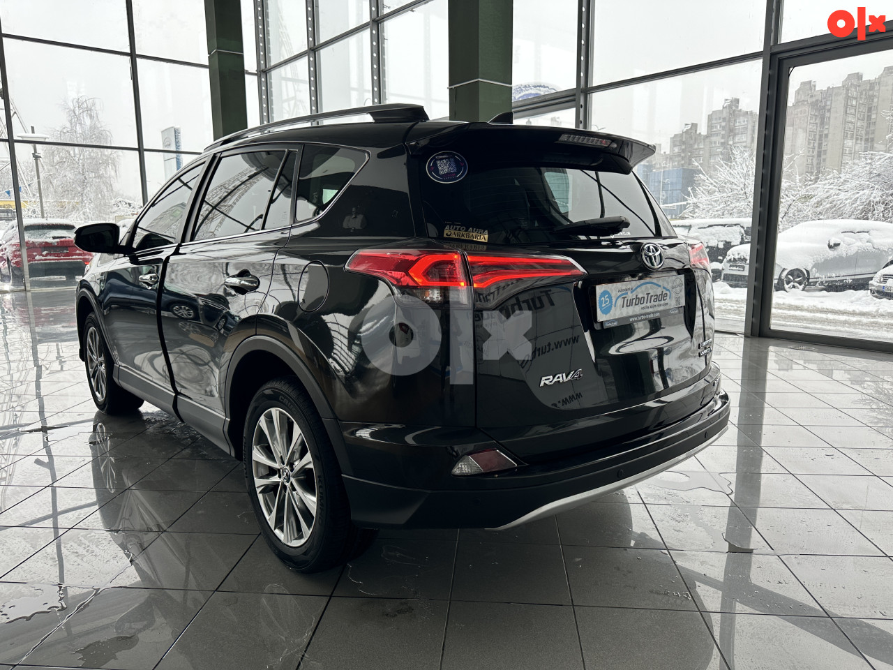 Toyota RAV4 AWD A/T 2018.