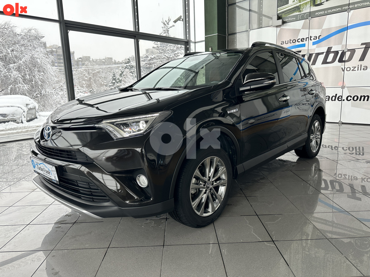 Toyota RAV4 AWD A/T 2018.