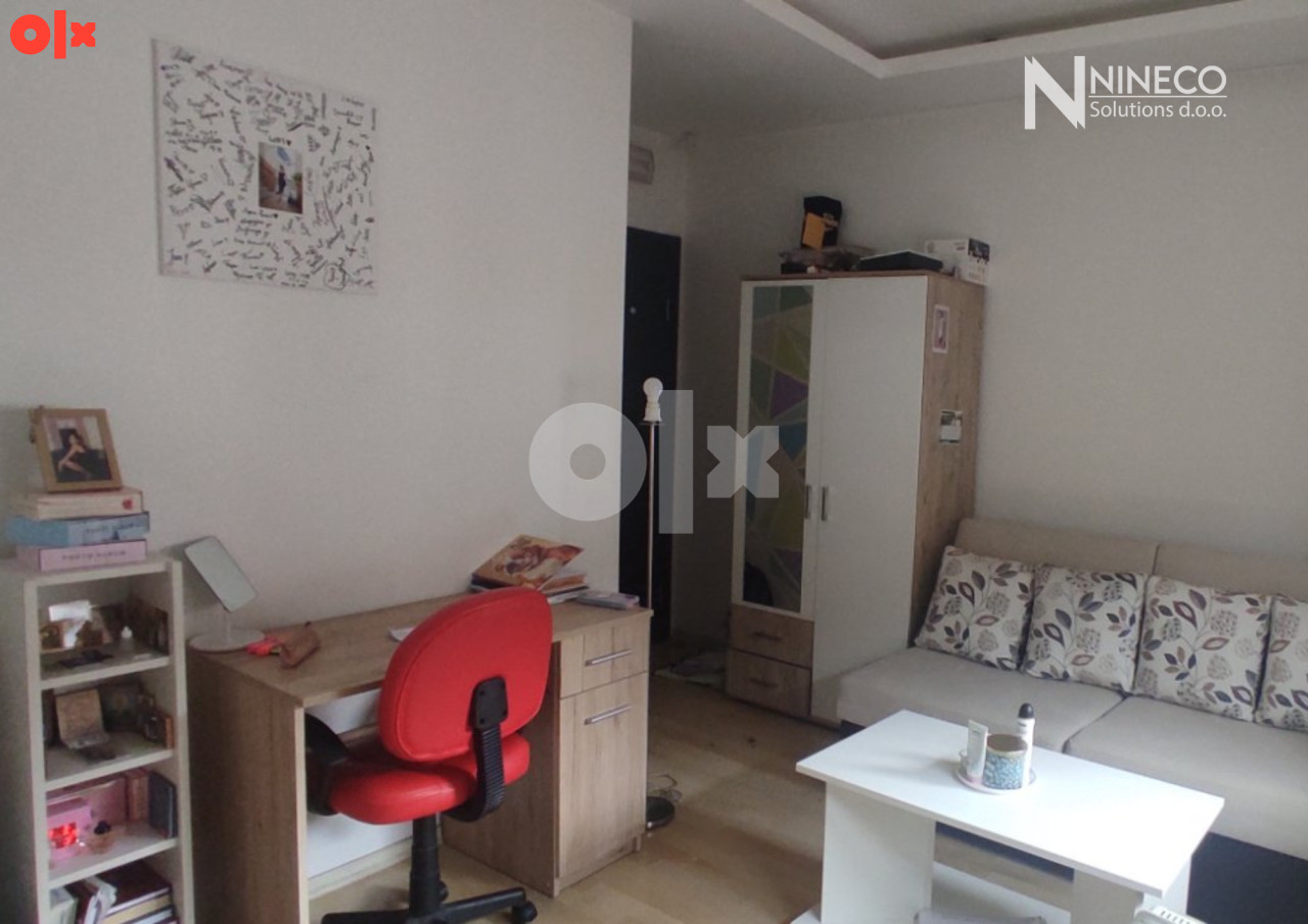 KUĆA I POMOĆNI OBJEKAT - SRBAC - 370 m2 + 58 m2 (AKCIJSKA CIJENA) 15