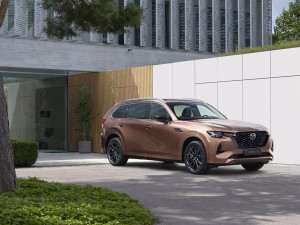 MAZDA CX-80 (2.5L PHEV 327 KS)(3.3D 254 KS) 8AT AWD Homura Plus