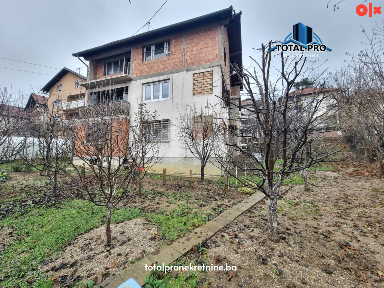 TOTAL PRO/ Kuća na tri etaže 291 m2 / 738 m2 / Buća Potok
