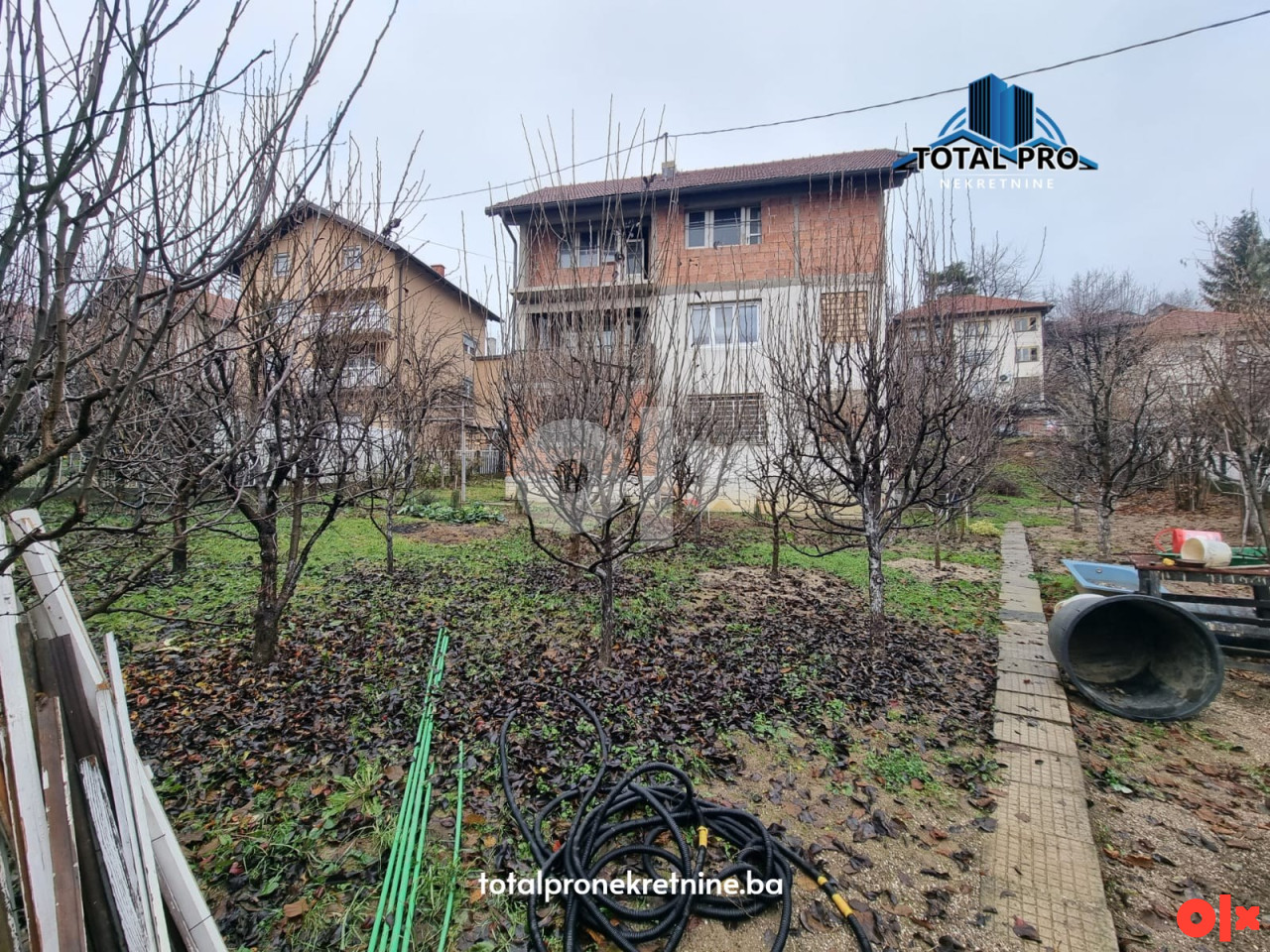 TOTAL PRO/ Kuća na tri etaže 291 m2 / 738 m2 / Buća Potok 3
