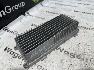 Pojacalo Audi A4 B8