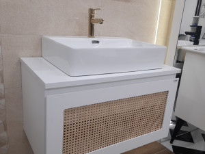 Umivaonik sa kupatilskim ormarićem 80 cm KG2422