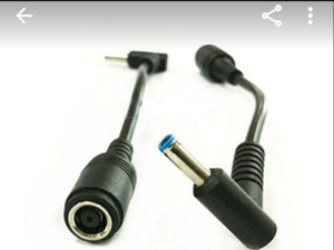 Hp power adapter sa široki na uski plavi