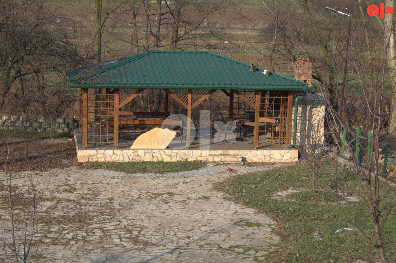 PRODAJA Vikendica sa parkom - Bradve bb - Visoko 9