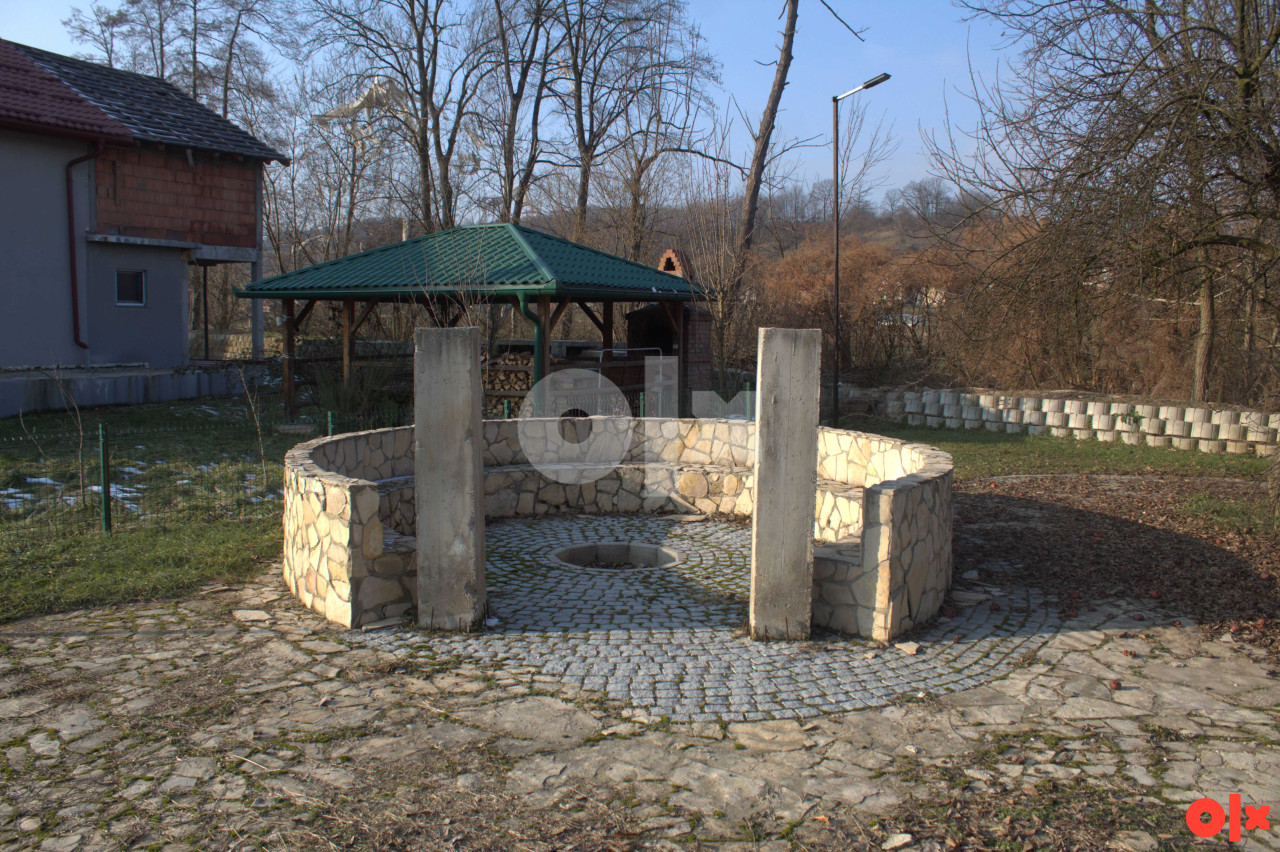PRODAJA Vikendica sa parkom - Bradve bb - Visoko 23