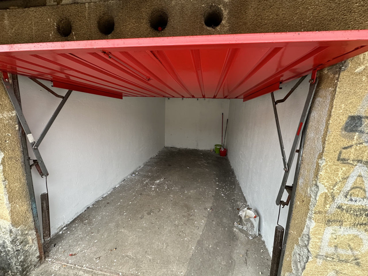 Garaža na prodaju u Novoj Varoši - 15 m2 5