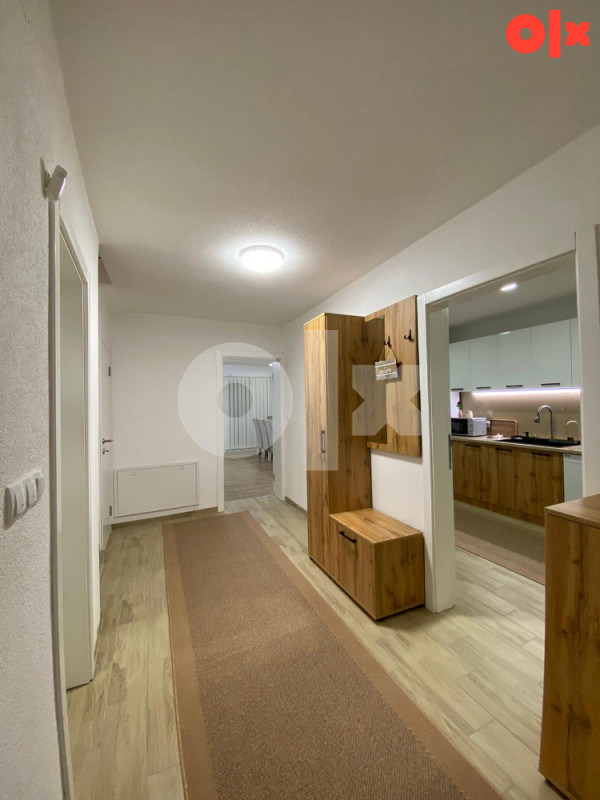 Iznajmljivanje/Prodaja - Premium vila sa bazenom 260m2 - Vogošća 3