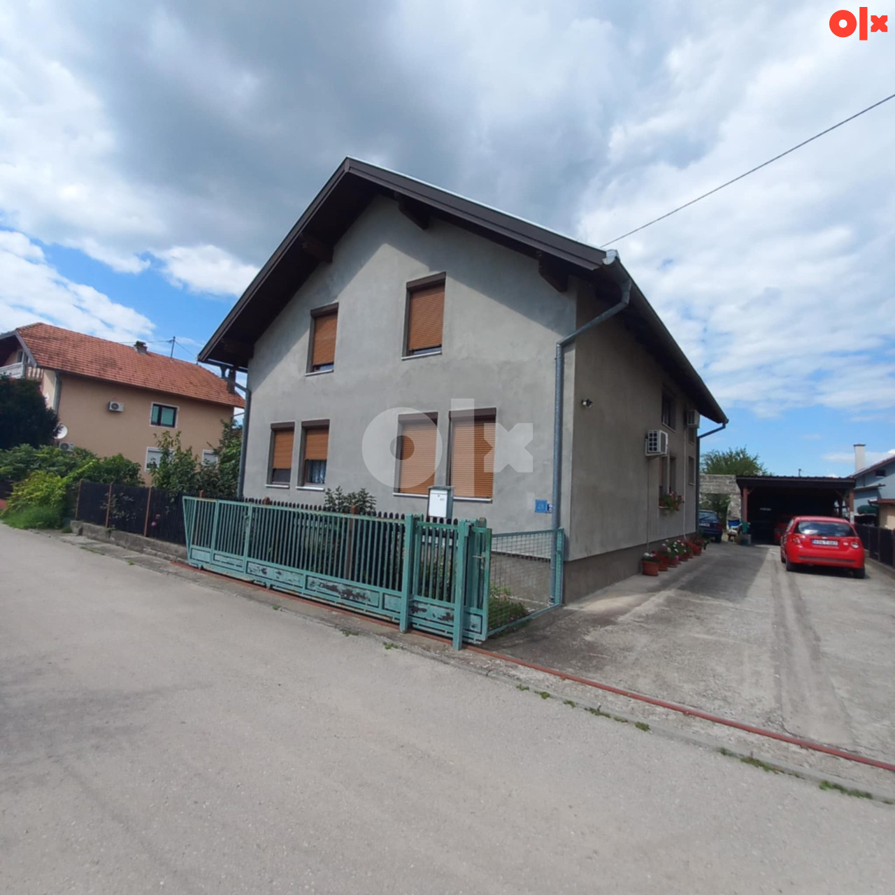 Dvije Kuće Brčko Prodaja u Kompletu čitaj pod detaljno