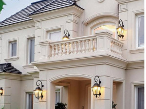 UKRASI ZA FASADNE:OD KUĆE-VILA A OD VILE-DVORAC