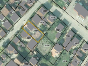 EOS / 2  stambena objekta / Prijedor / 180 m2