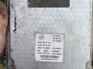 Kompjuter/ECU motora MERCEDES W212