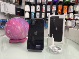 Apple iPhone 11 64GB 100%