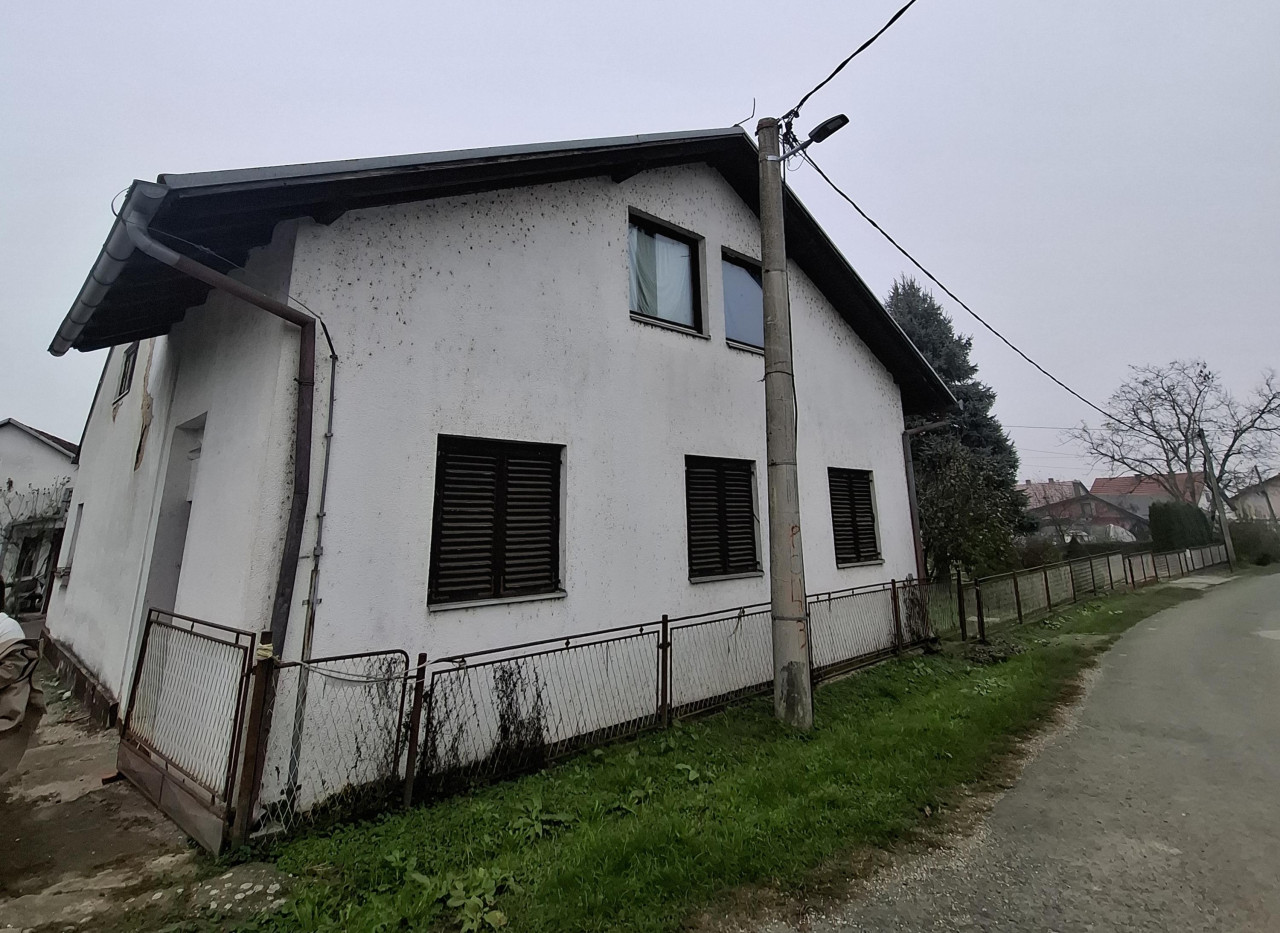 EOS / Poslovni prostor Kozarska Dubica / 207m2 2