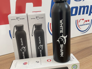 Boca za vodu White Shark crna 650ml