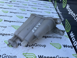 Boca vode Audi A4 B8 (fotografija 2)