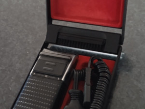 elektricni aparat za brijanje