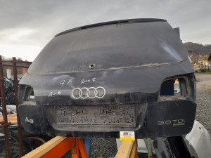 Gepek vrata Audi a6 4f