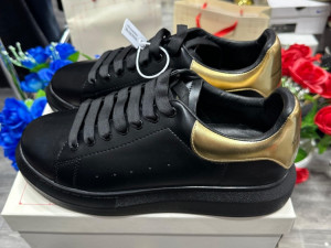 Alexander McQueen Patike