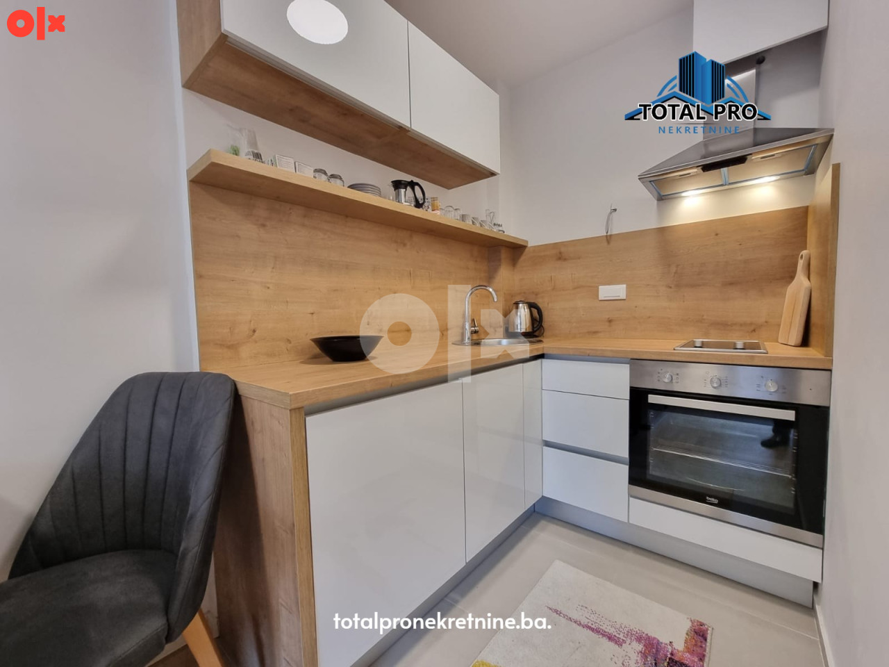 TOTAL PRO/ Apartman / Bjelašnica / skijašnica / garažo mjesto 12