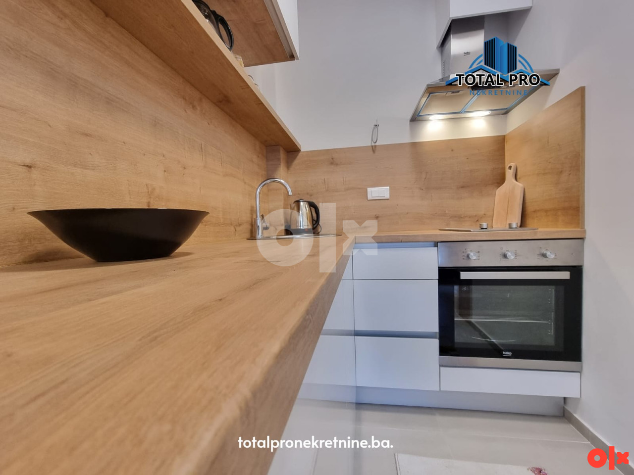 TOTAL PRO/ Apartman / Bjelašnica / skijašnica / garažo mjesto 13